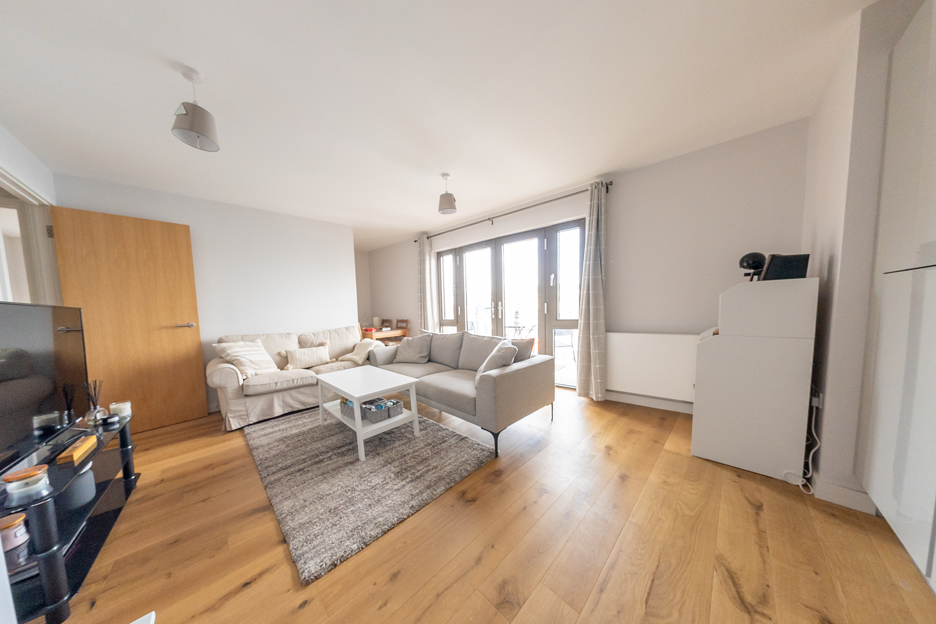 2 Bedroom Flat 照片拍摄-9