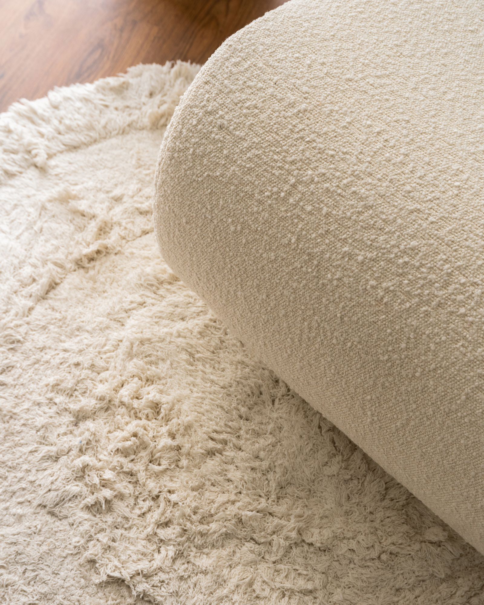 Dulceida马德里新家客厅设计丨西班牙马德里-34