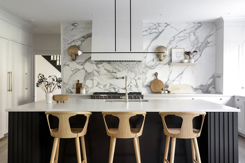 纽约郊区黑白极简豪宅，尽显品味与优雅-4