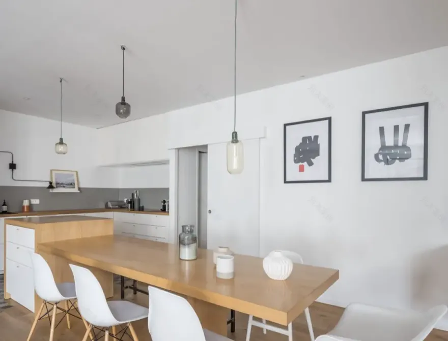 巴黎彩色家庭公寓设计-5