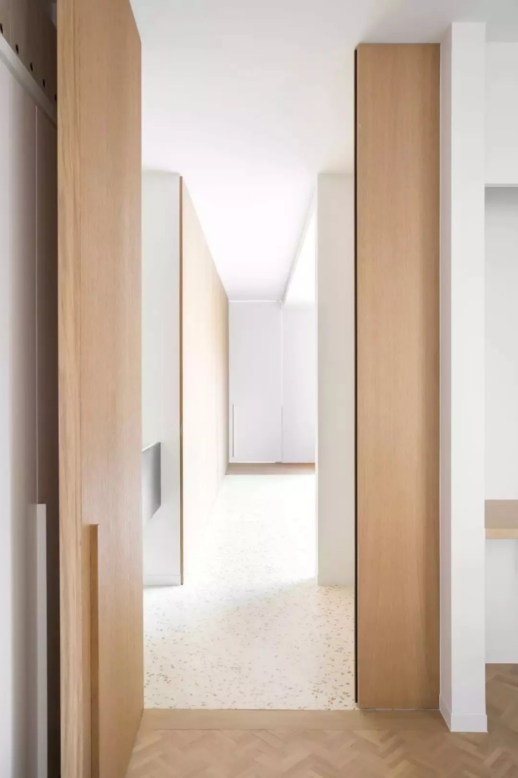 Noémi Architect 打造简约温馨家居空间-8