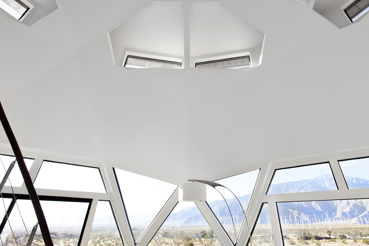 Palm Springs Dome House  Pavlina Williams-33