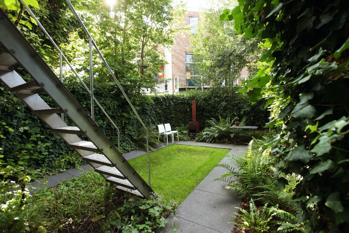 城市中的红名单花园丨Buro Harro-8