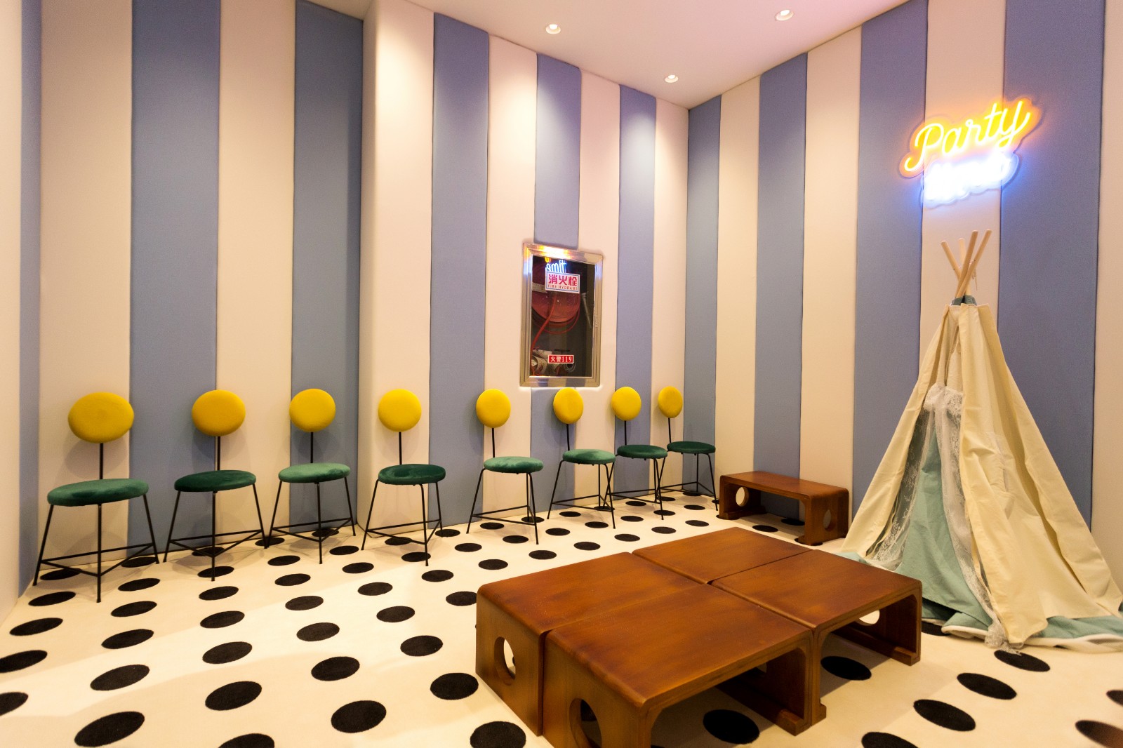 打造一个属于你们的北欧风家庭娱乐中心-8