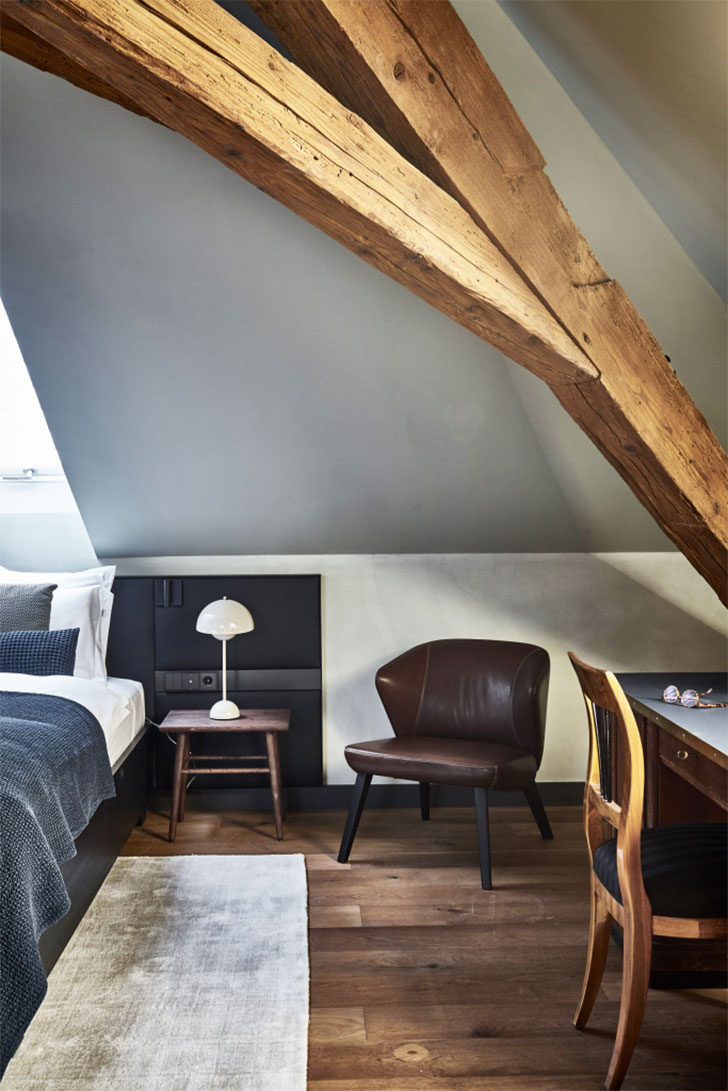 德国前监狱变身工业风酒店-32