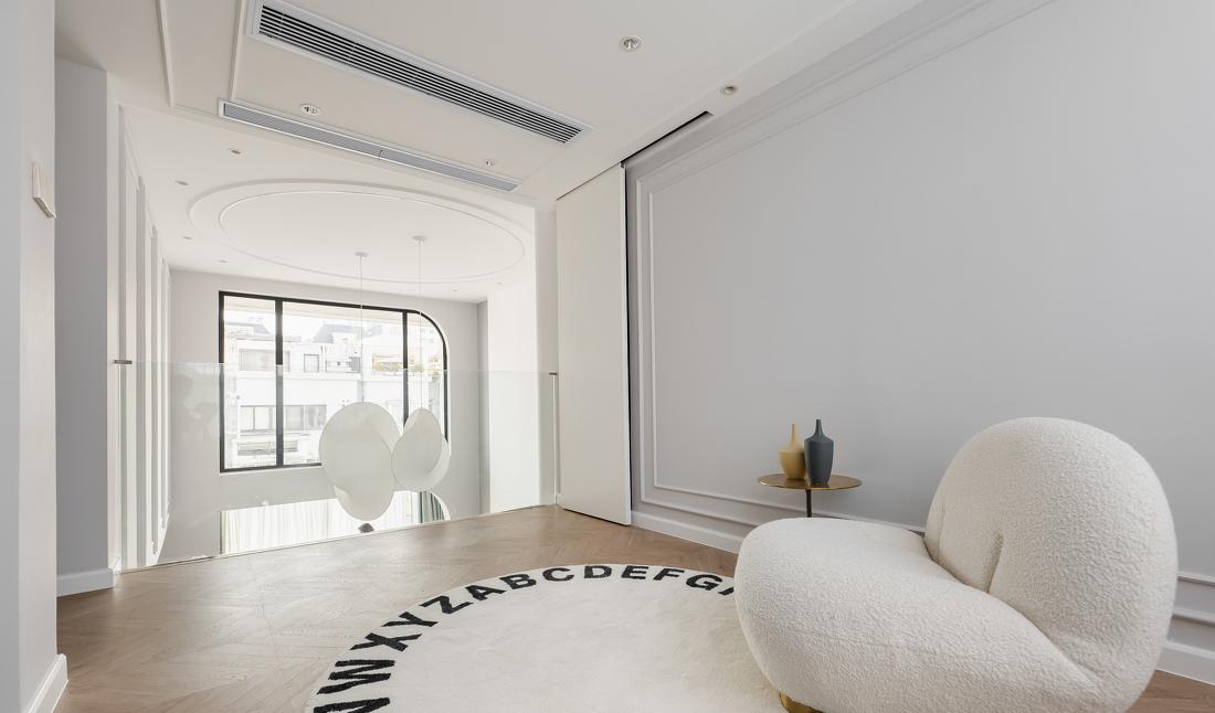 法式简约挑高复式大改造-42