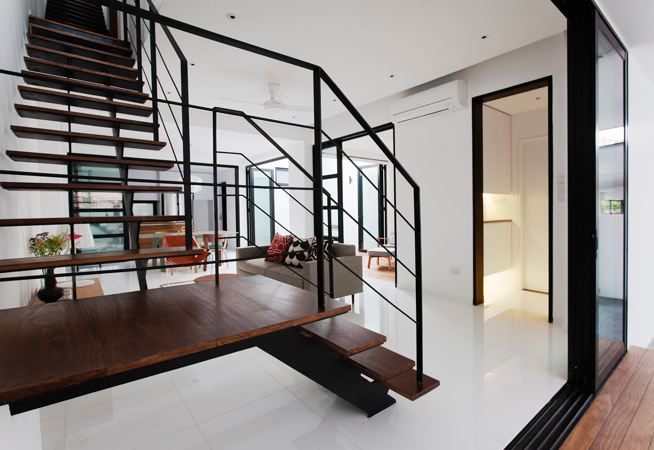 新加坡破旧框架屋变身为现代绿意住宅-9