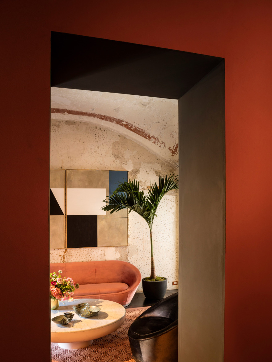 Sé pairs rich tones with golden details for apartment at Rossana Orlandi's Milan showroom-17