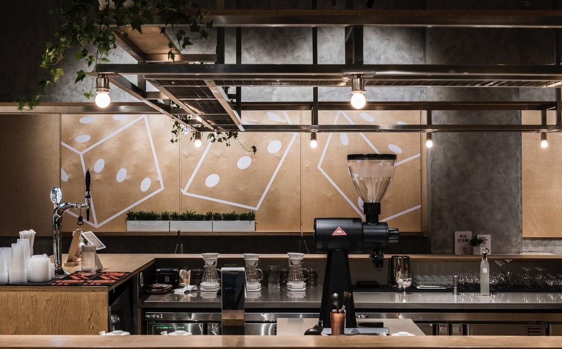 街角酒吧的温度重构·叁叁得酒丨中国北京丨未来以北工作室-29