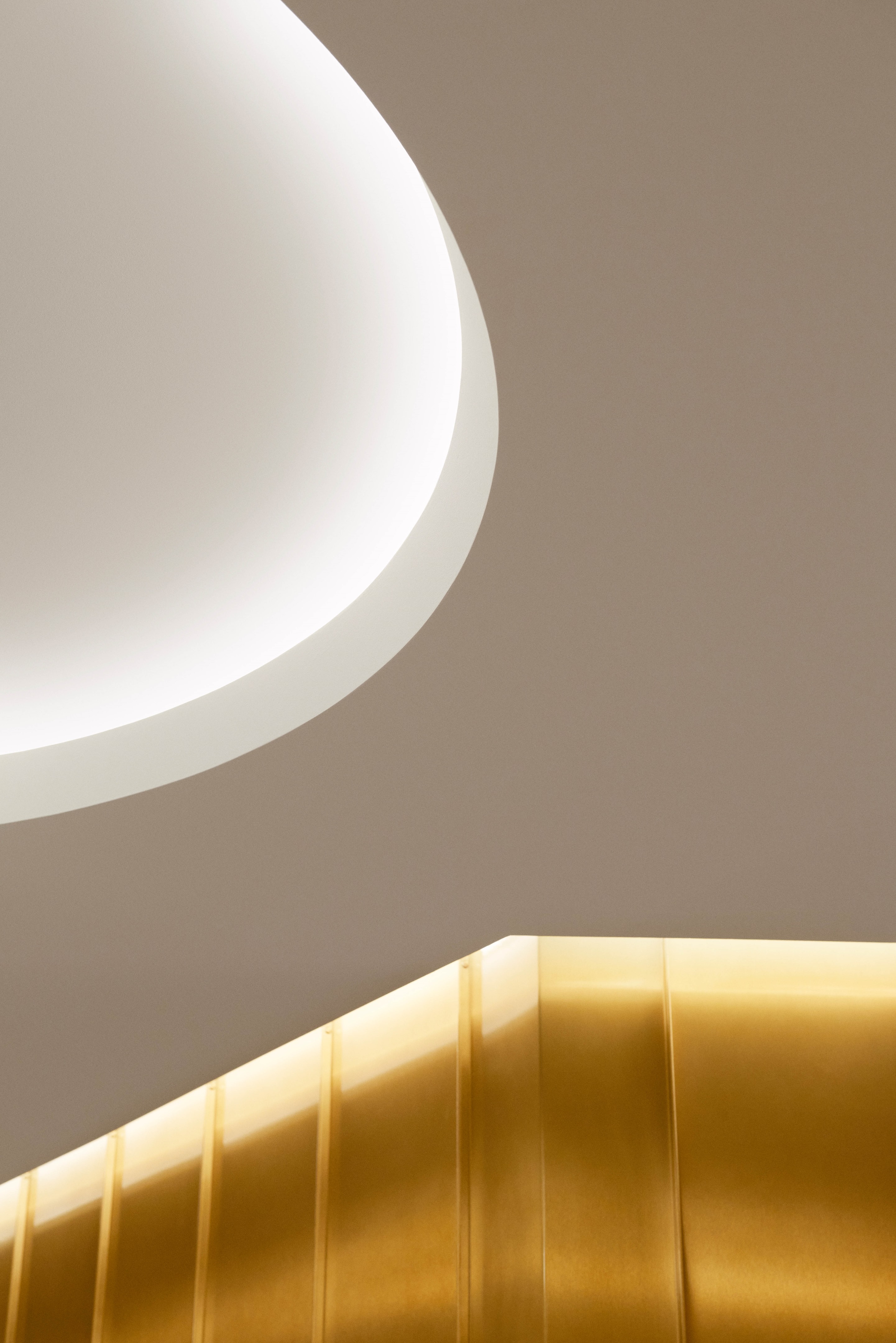 洛杉矶复古建筑中的时尚服装店设计丨美国洛杉矶丨Robert Vattilana-34