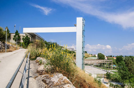 Steel-clad outdoor elevator connects the city and suburb in Pamplona-24