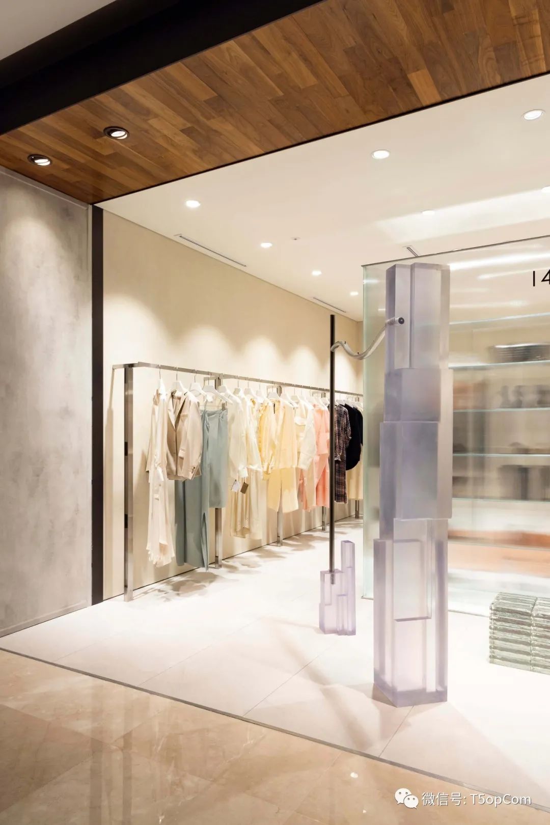 首尔 37 平方小型女装店 1423 Naive Water丨韩国首尔-3