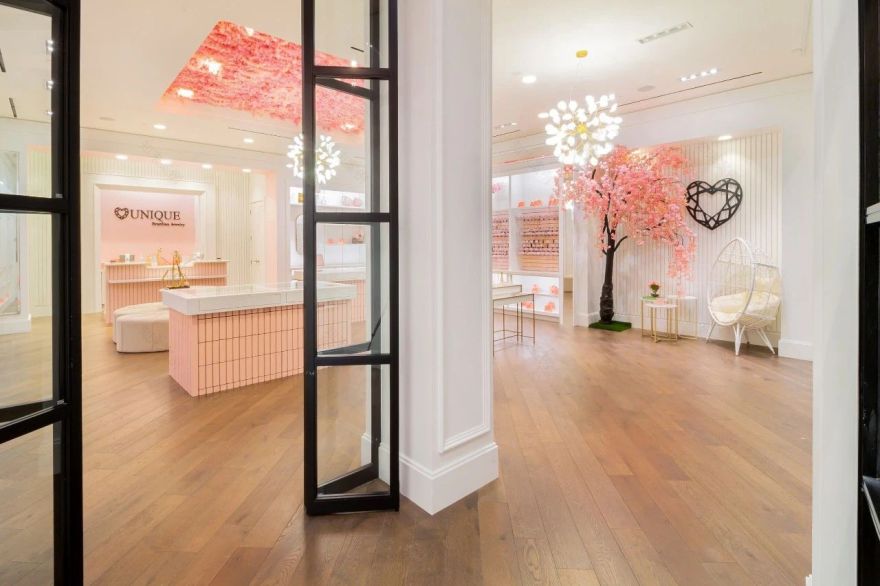 贝纳姆粉色商店 · 浪漫女孩心的魔法美容空间丨葡萄牙里斯本-73