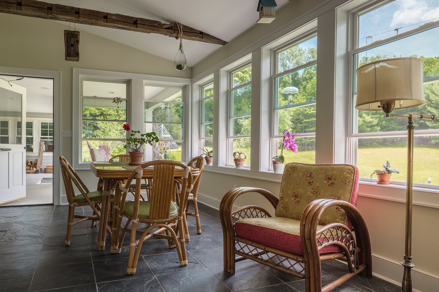 宾夕法尼亚州 19 世纪农舍变身高性能现代住宅-11