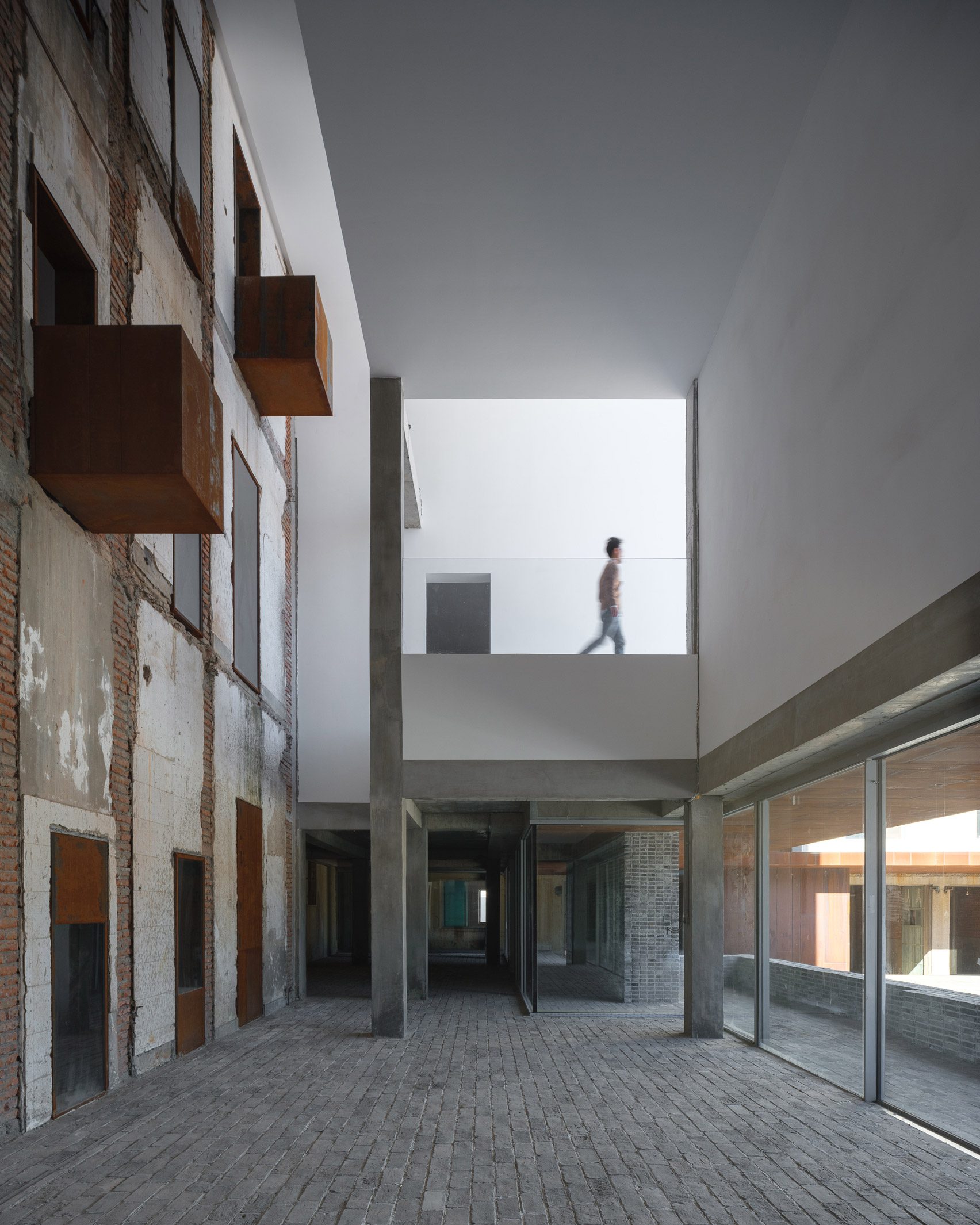 工业建筑改造丨中国大连丨studio Neri&Hu-24