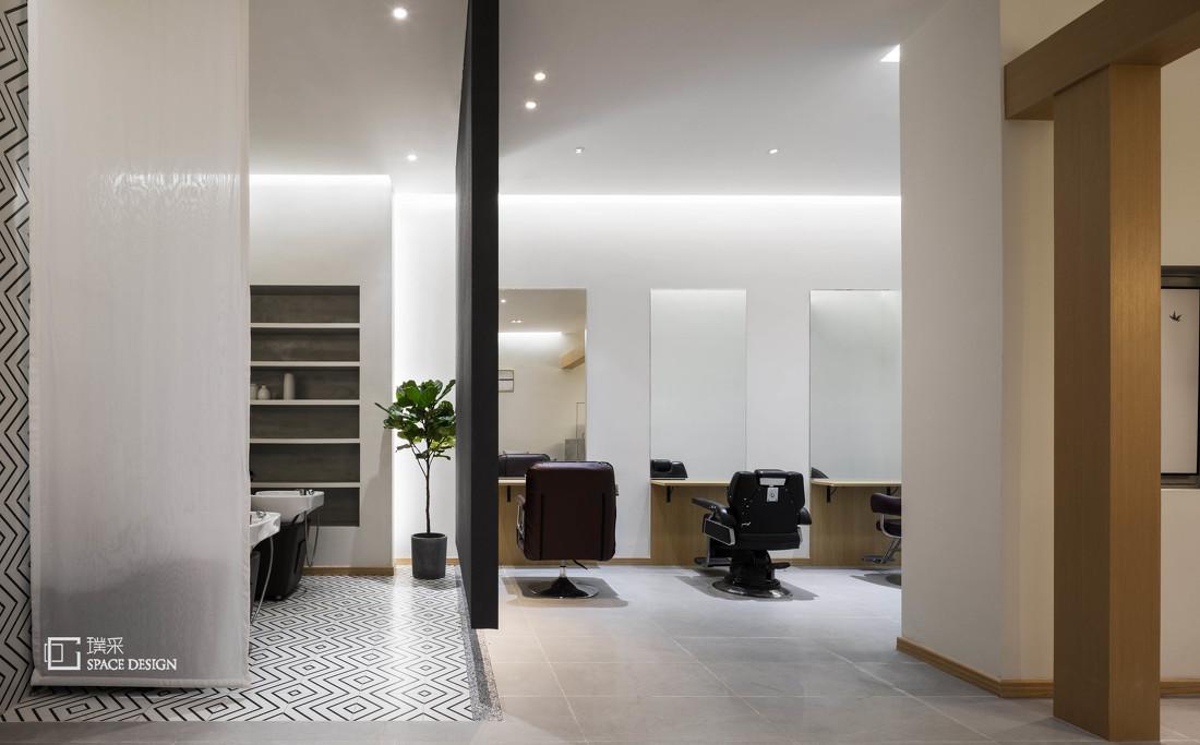 璞采设计丨理发店 | 空间规划与材质搭配的温厚饱满美学-13