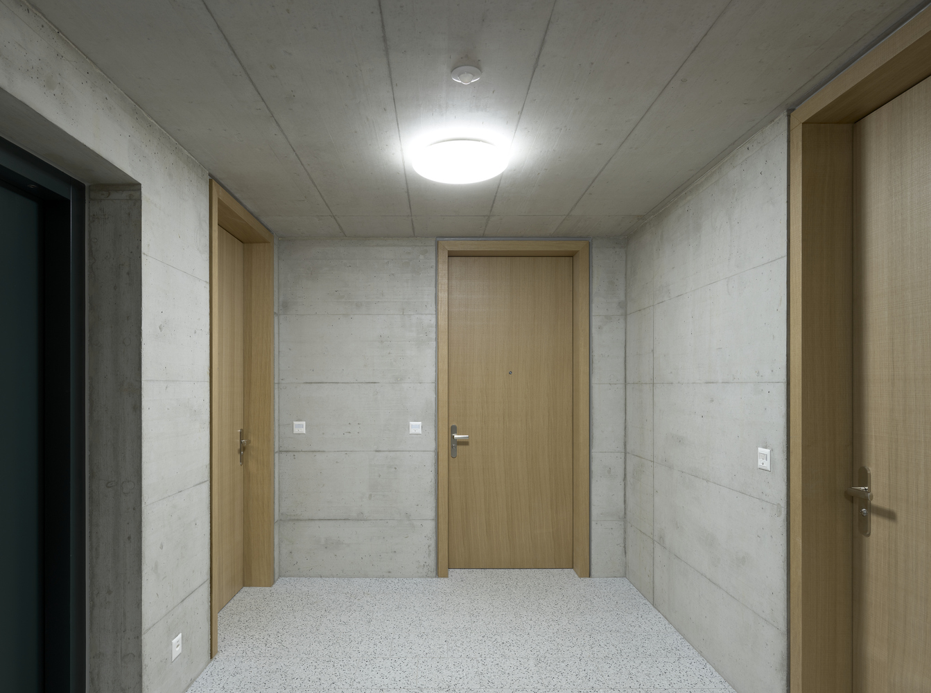 Basel 老厂房变宜居庭院丨瑞士丨Itten+Brechbühl-47