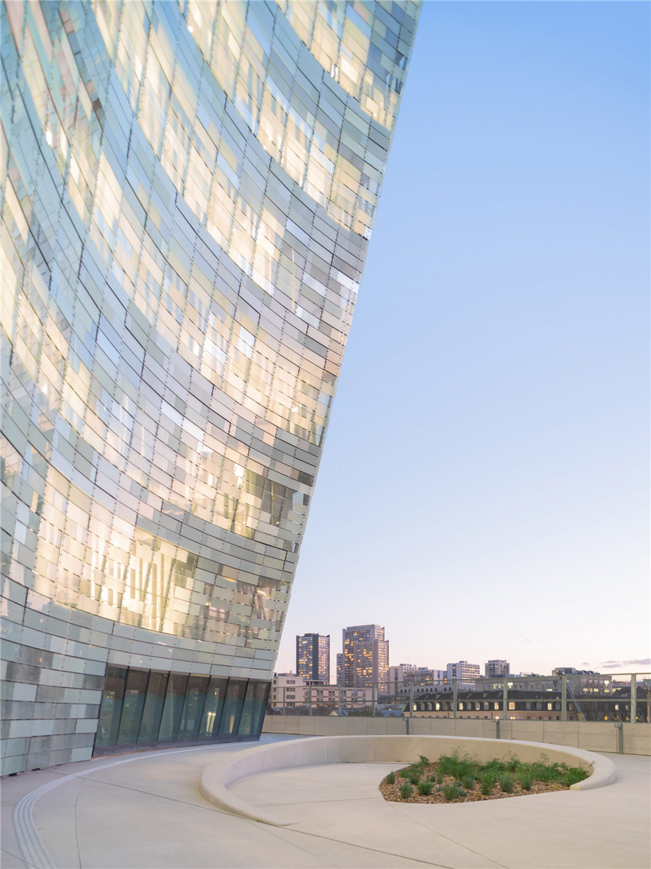 巴黎地标建筑 | Le Monde 总部大楼-35