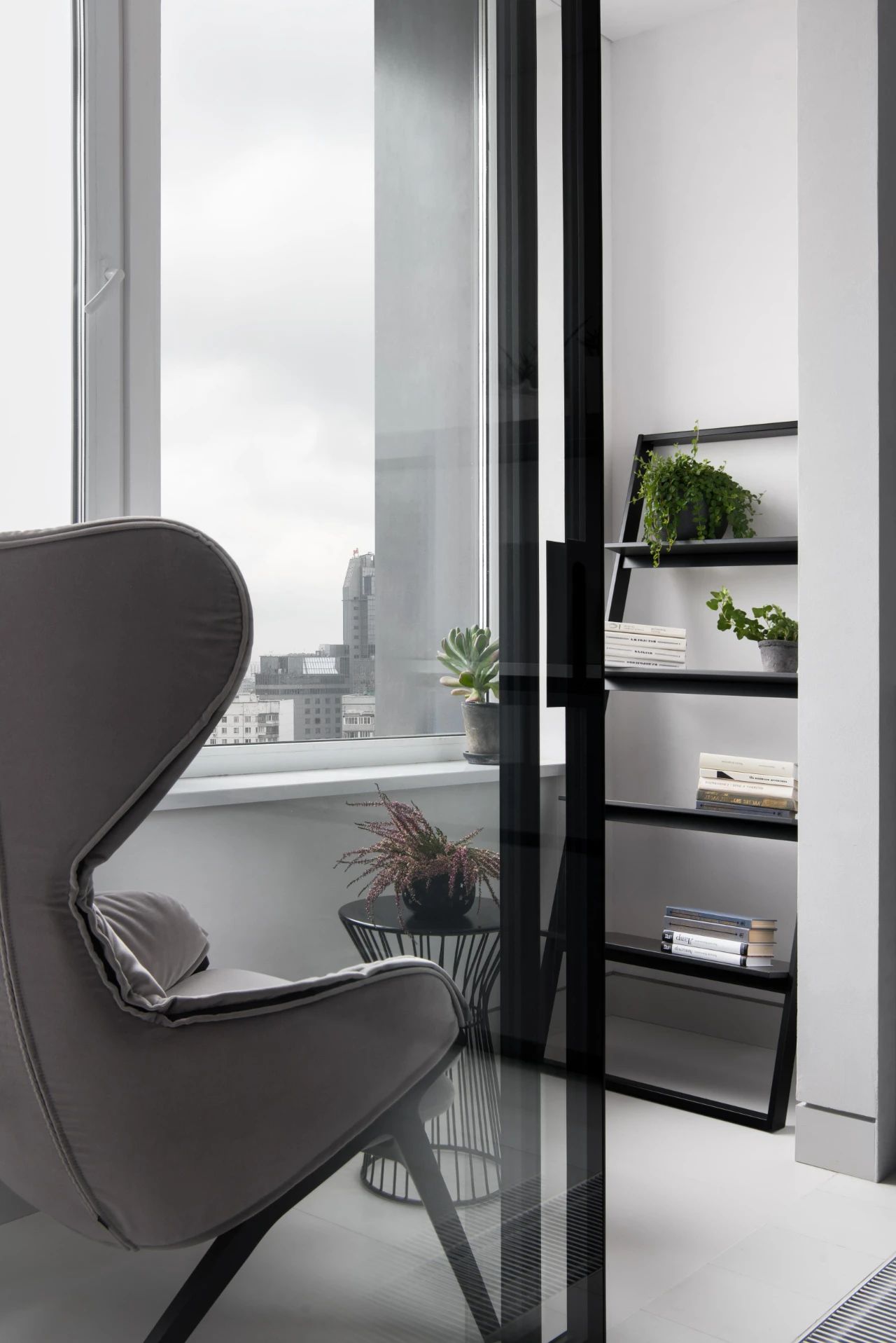 灰色空间室内设计丨Natalya Mitrakova-15