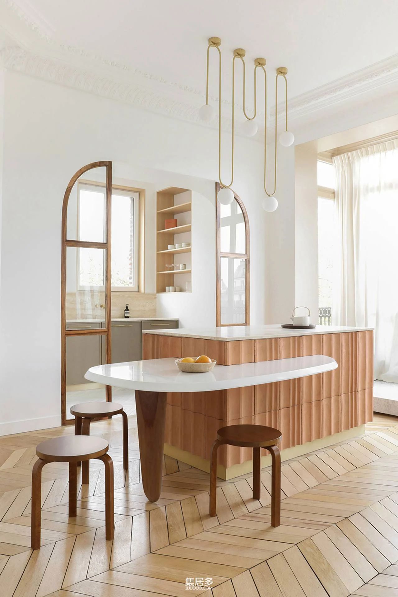 巴黎独特空间公寓设计丨法国巴黎丨和居工作室-10