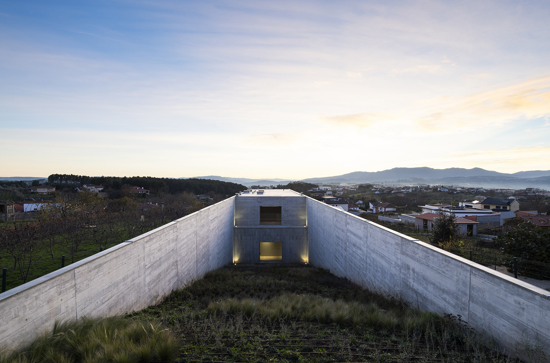 House in Vila Real / AZO. Sequeira Arquitectos Associados-19