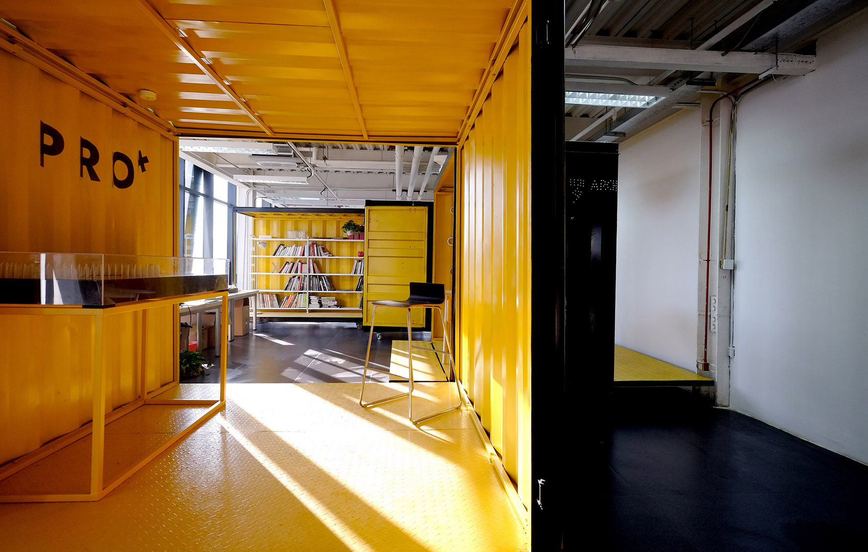 北京潮汐集装办公空间 / 普罗建筑-15