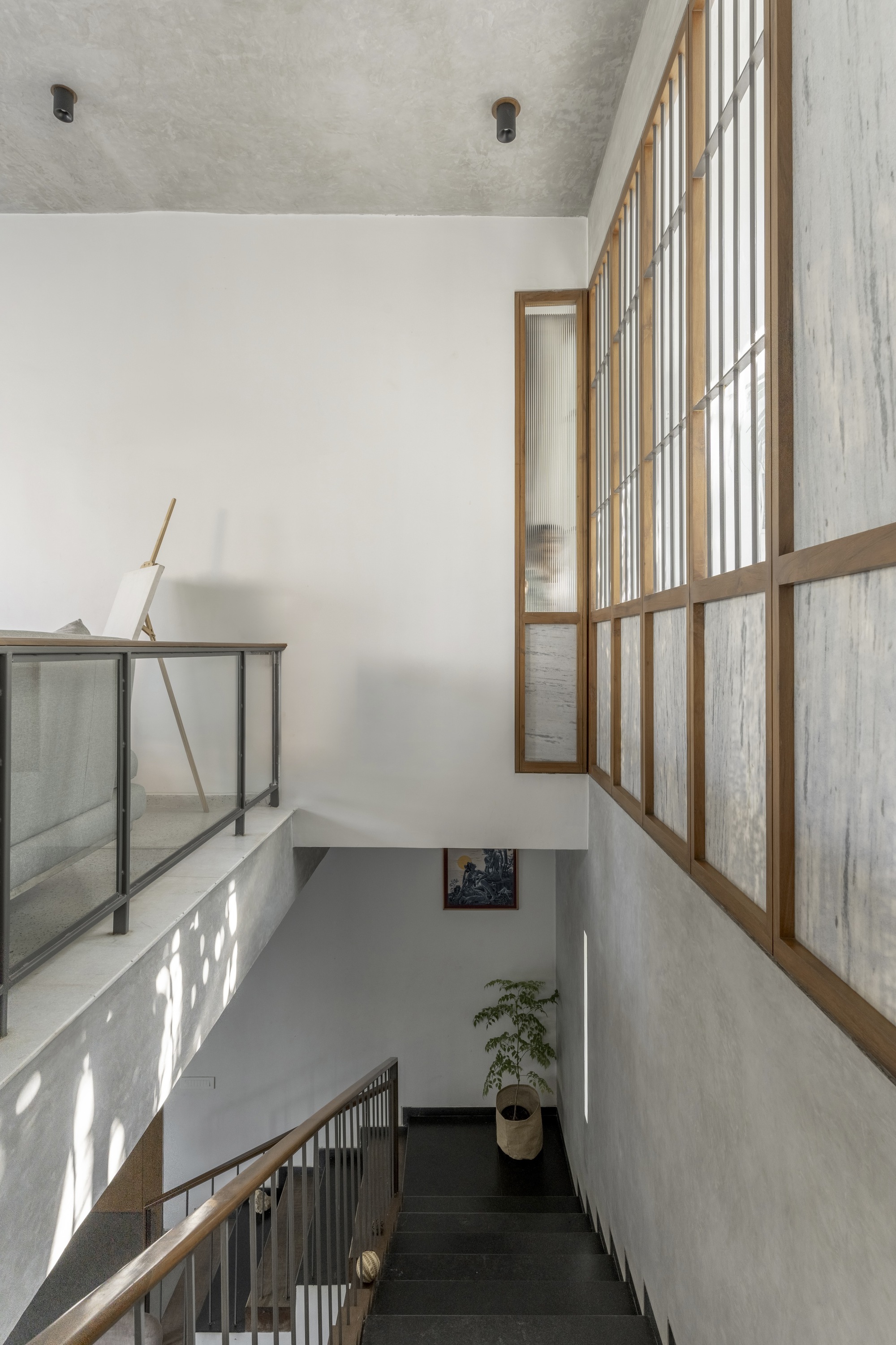 比利·奥蒂亚之家丨印度丨STO.M.P-30