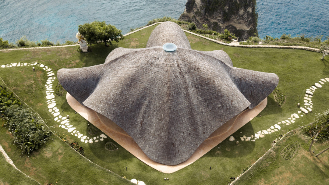 巴厘岛悬崖上的竹屋（Intaaya健康静修之所）丨Pablo Luna Studio-6