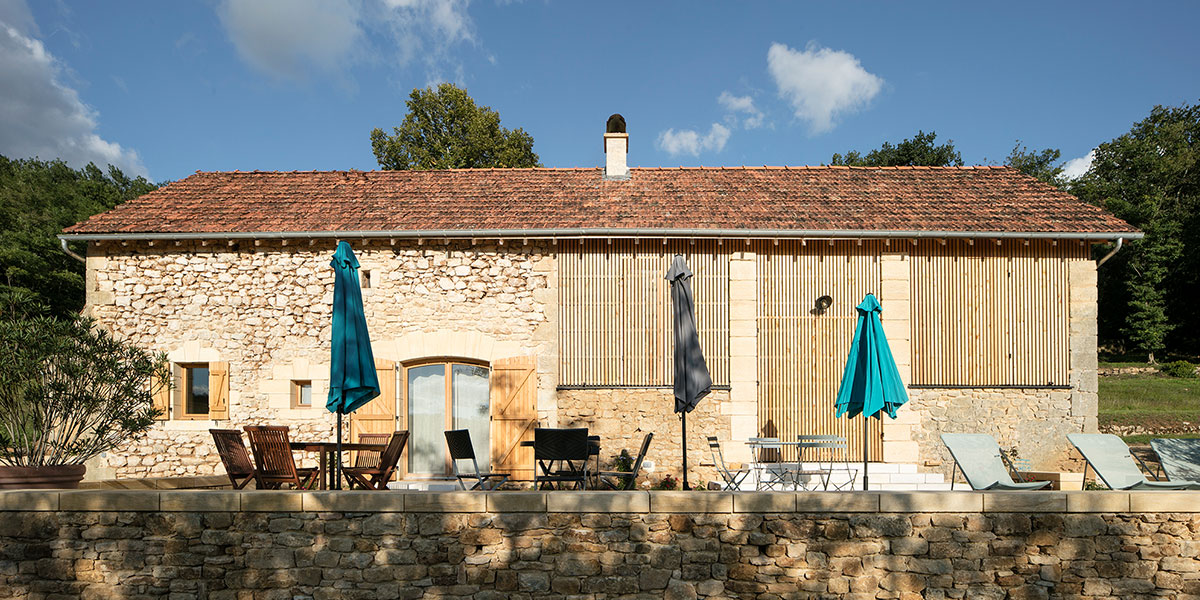 Granges Périgourdines réhabilitées en gîte - CoCo architectureCoCo architecture-1