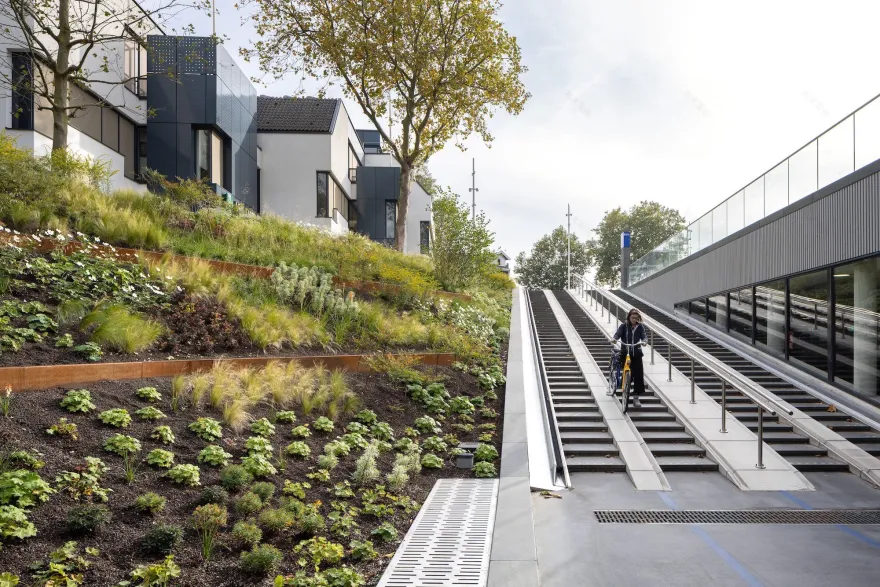 自行车棚和车站广场丨荷兰兹沃勒丨Kraaijvanger-5