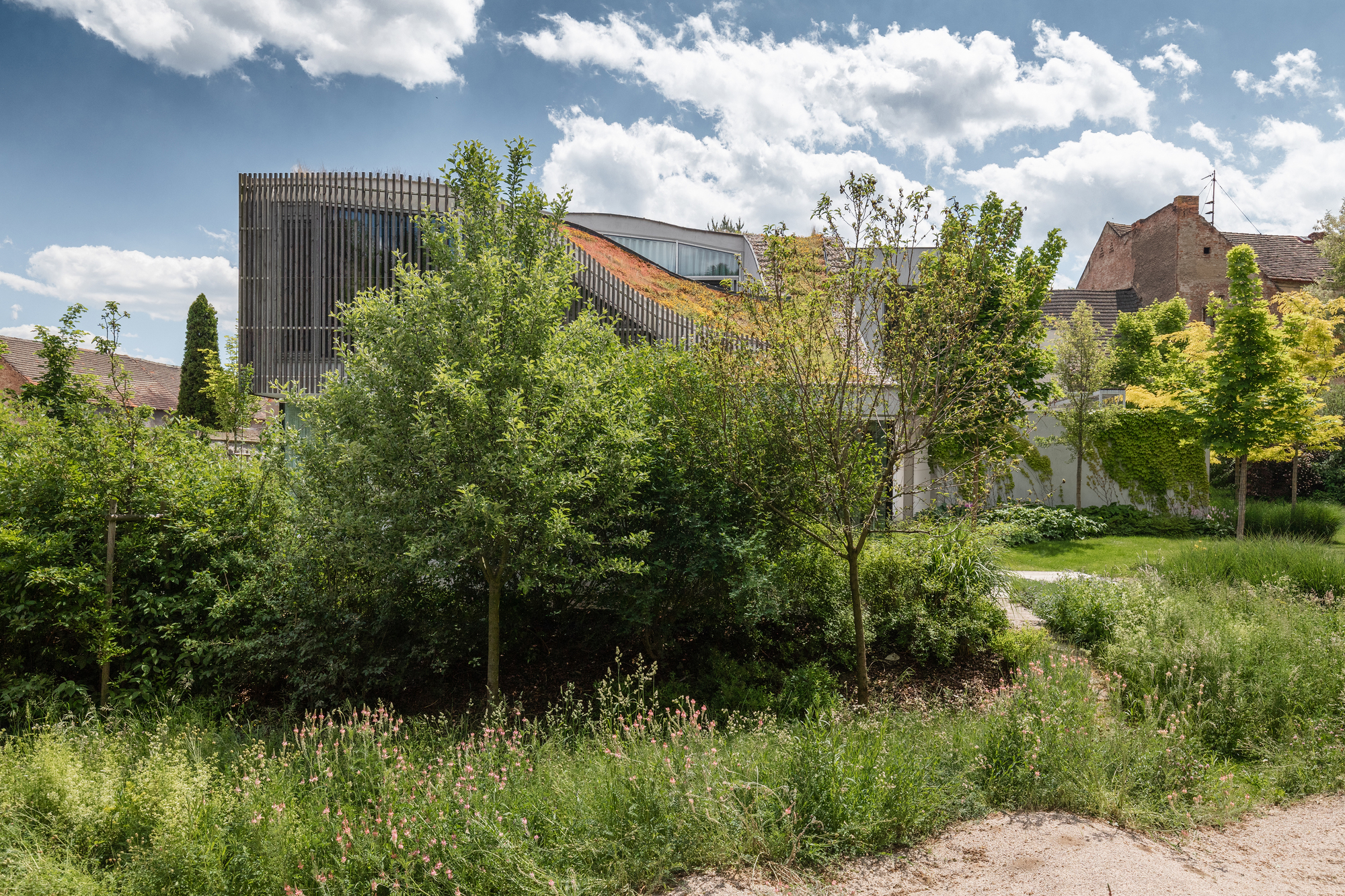 赫卢博采皮家庭住宅丨捷克丨RO_AR Szymon Rozwalka architects-45