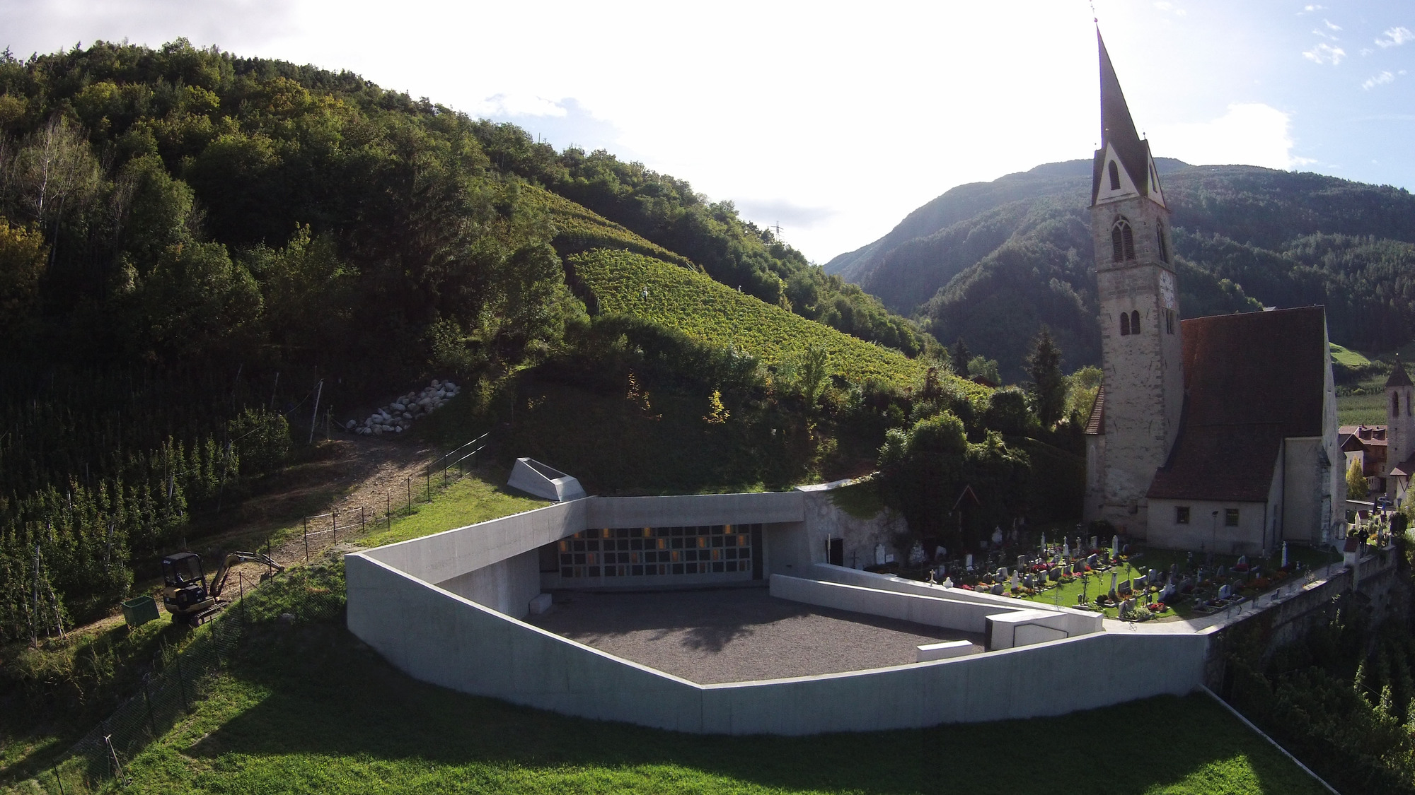 阿尔贝斯墓地扩建工程 | 现代与传统的和谐交融-12