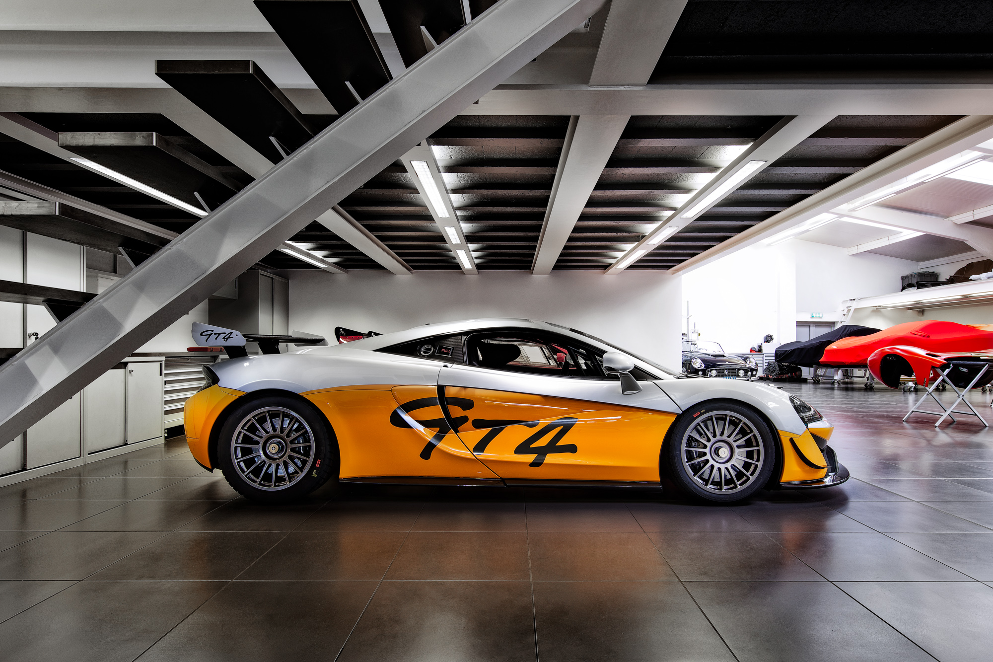 英伦超跑工作室-15