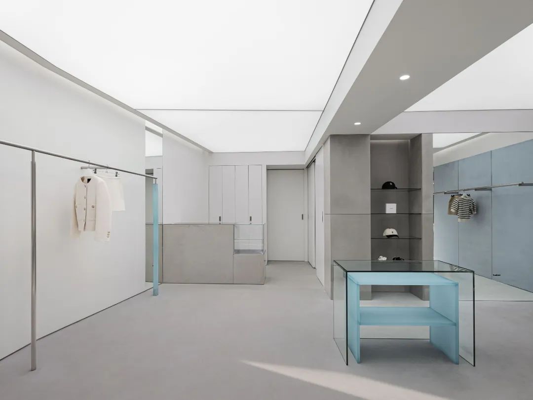 LOOKST 首尔最新门店丨韩国首尔丨YGGGR STUDIO-5