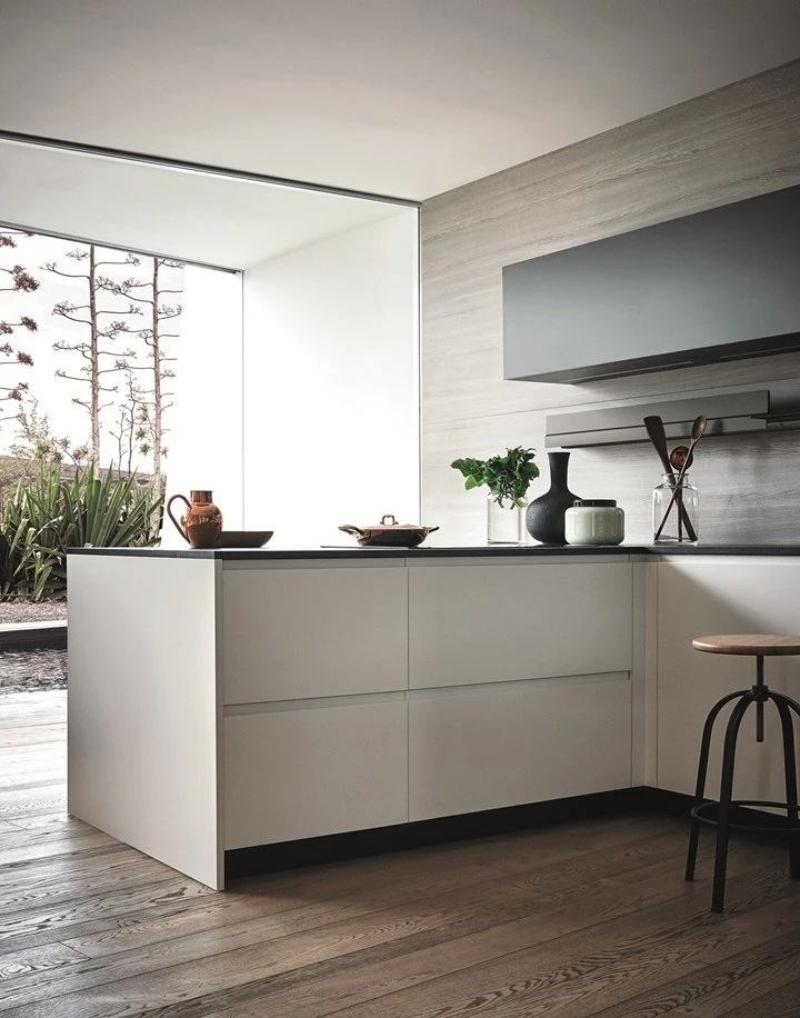 厨房玩转高级灰 大牌橱柜新系列点评-8