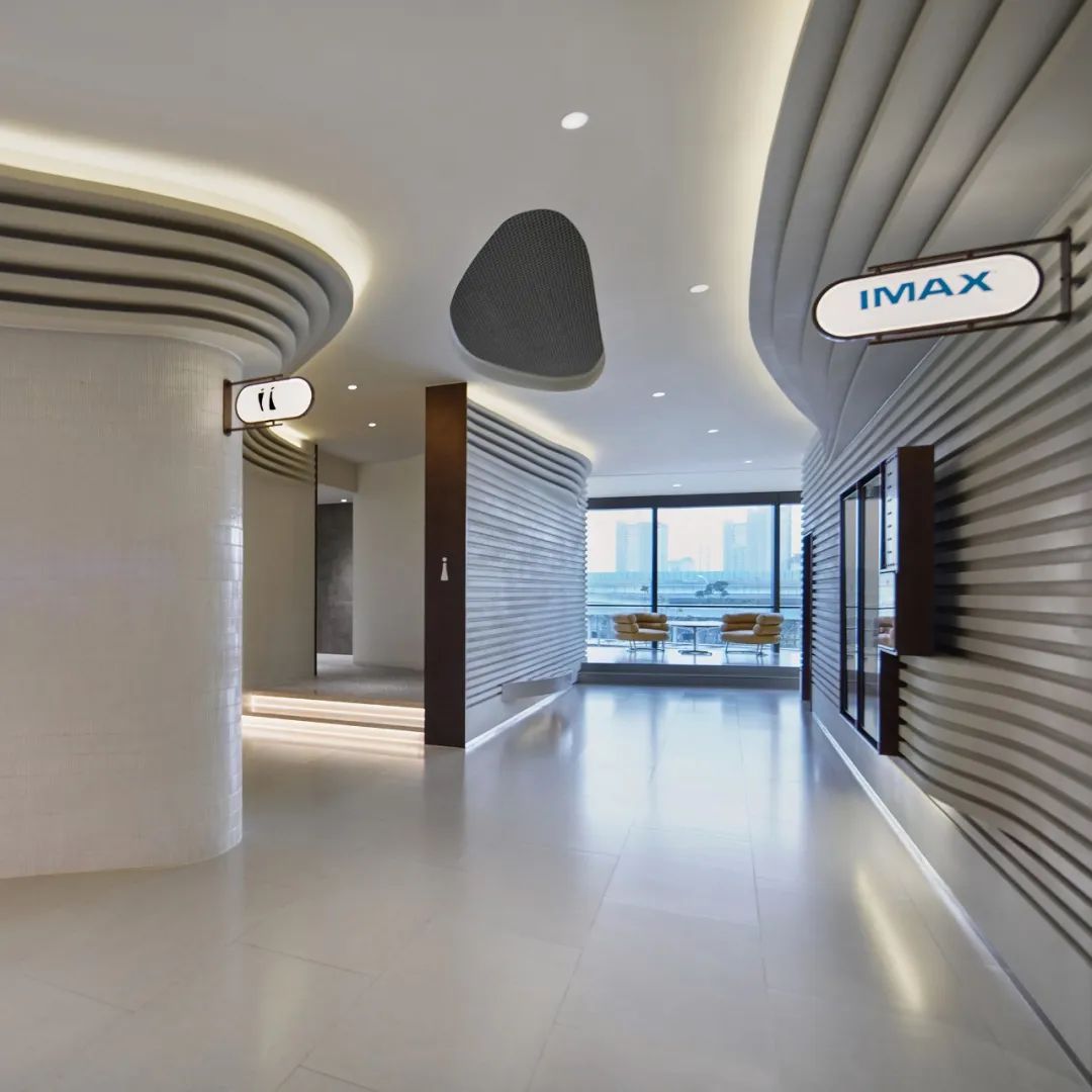 前滩太古里 MOViE MOViE 影城与库布里克书店丨中国上海丨LUKSTUDIO 芝作室-62