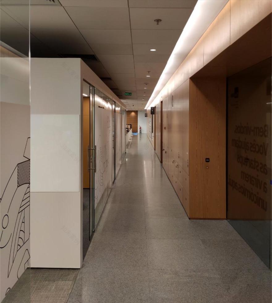 Piratininga Arquitetos Associados 打造巴西金融机构现代办公空间-5