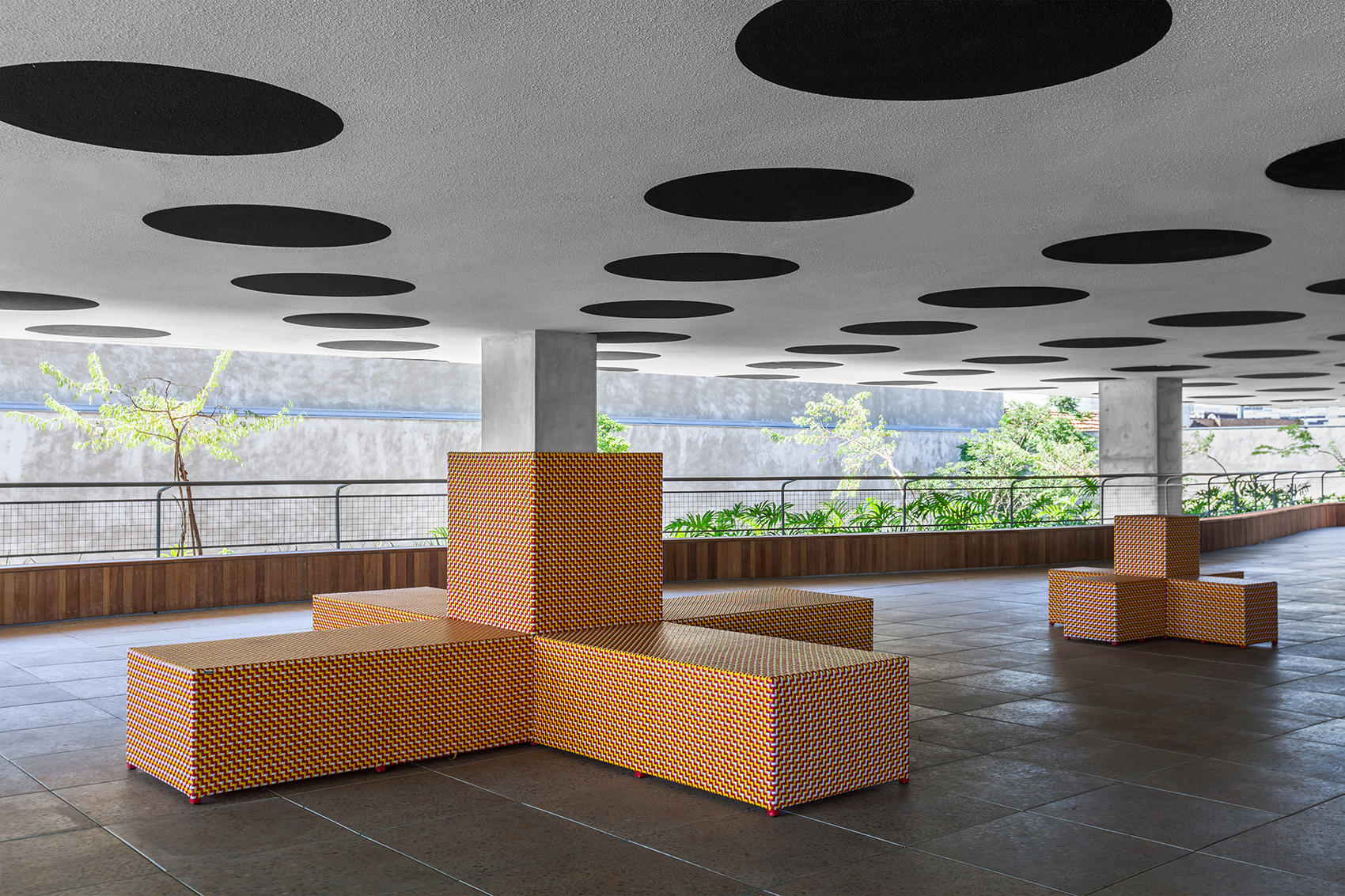 英国创意艺术大学(巴西圣保罗校区)/ FORM-45