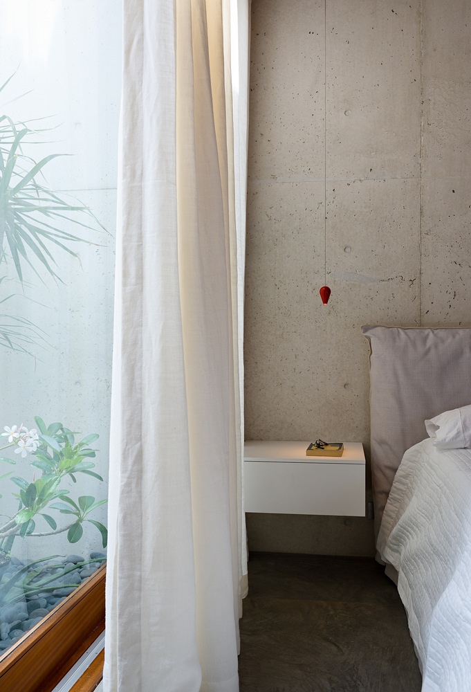 Le Cabanon  Rick Joy Architects-60