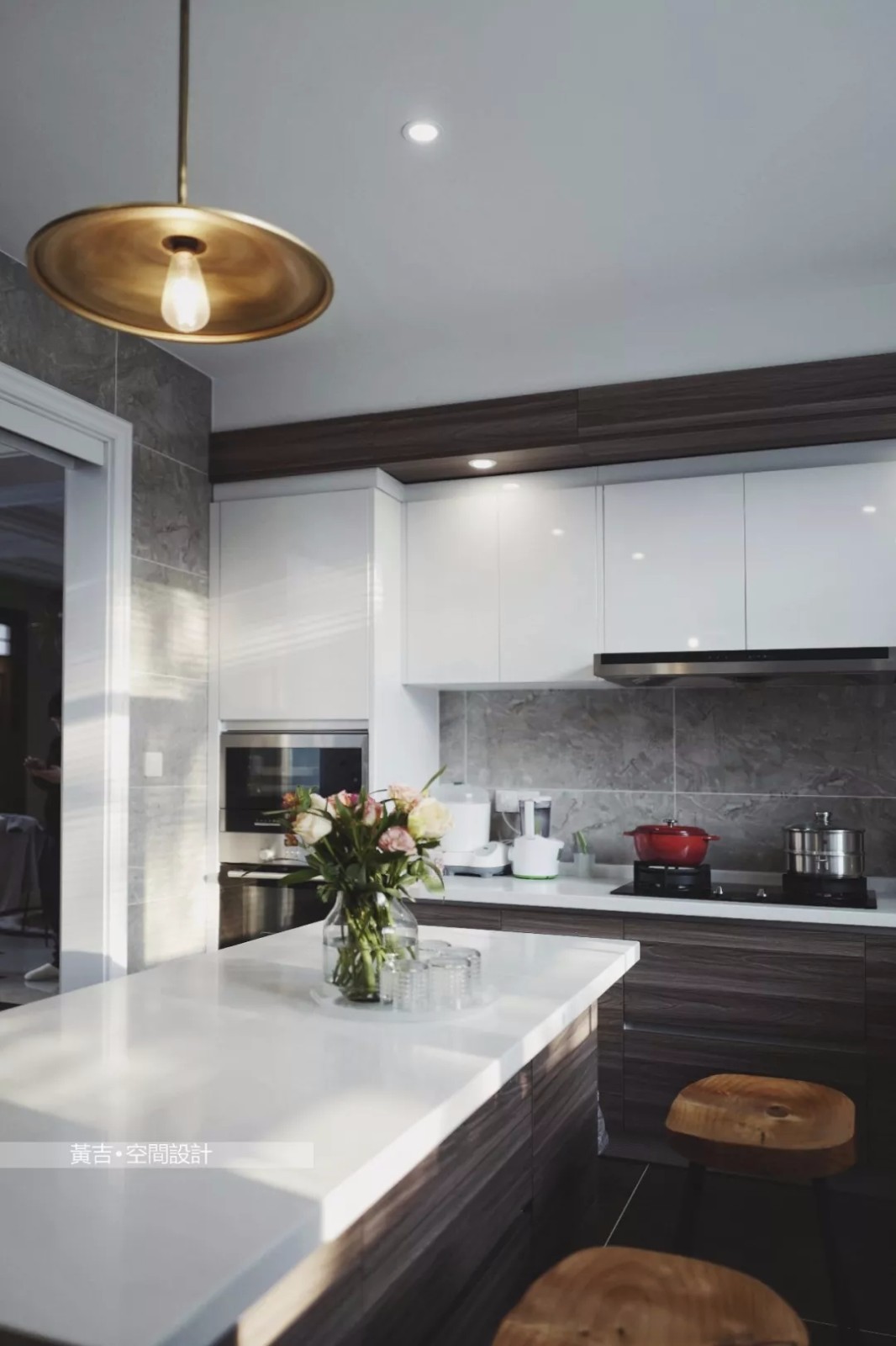 黄吉打造温馨现代家，送父母一份最好的礼物-43