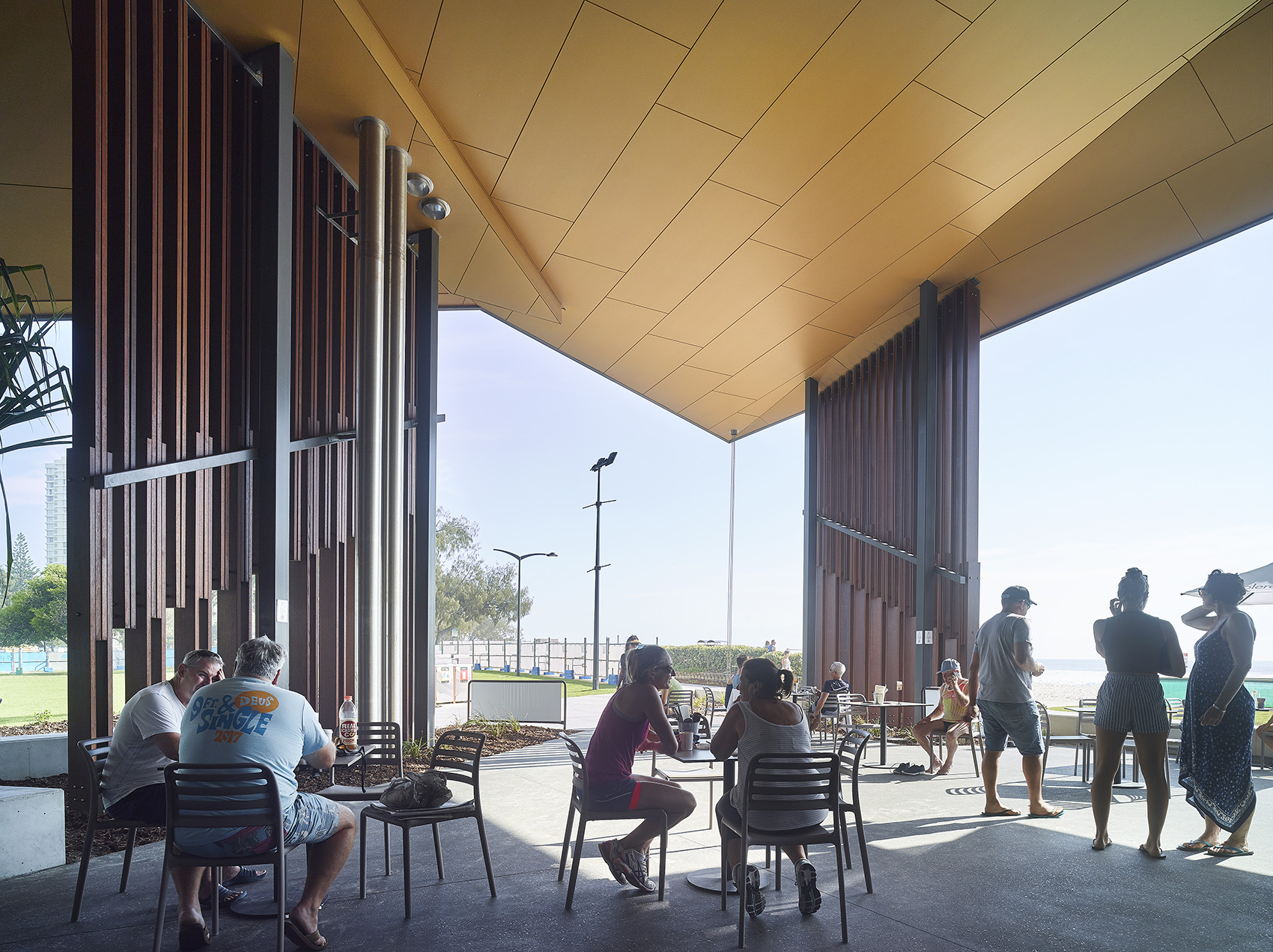 Kurrawa水上救援社团中心,澳大利亚 / Arkhefield-88