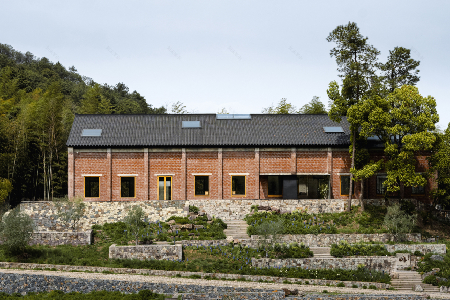 Cycle&Cycle Stone-oven Bakery Restaurant / Tens Atelier + FANAF-15