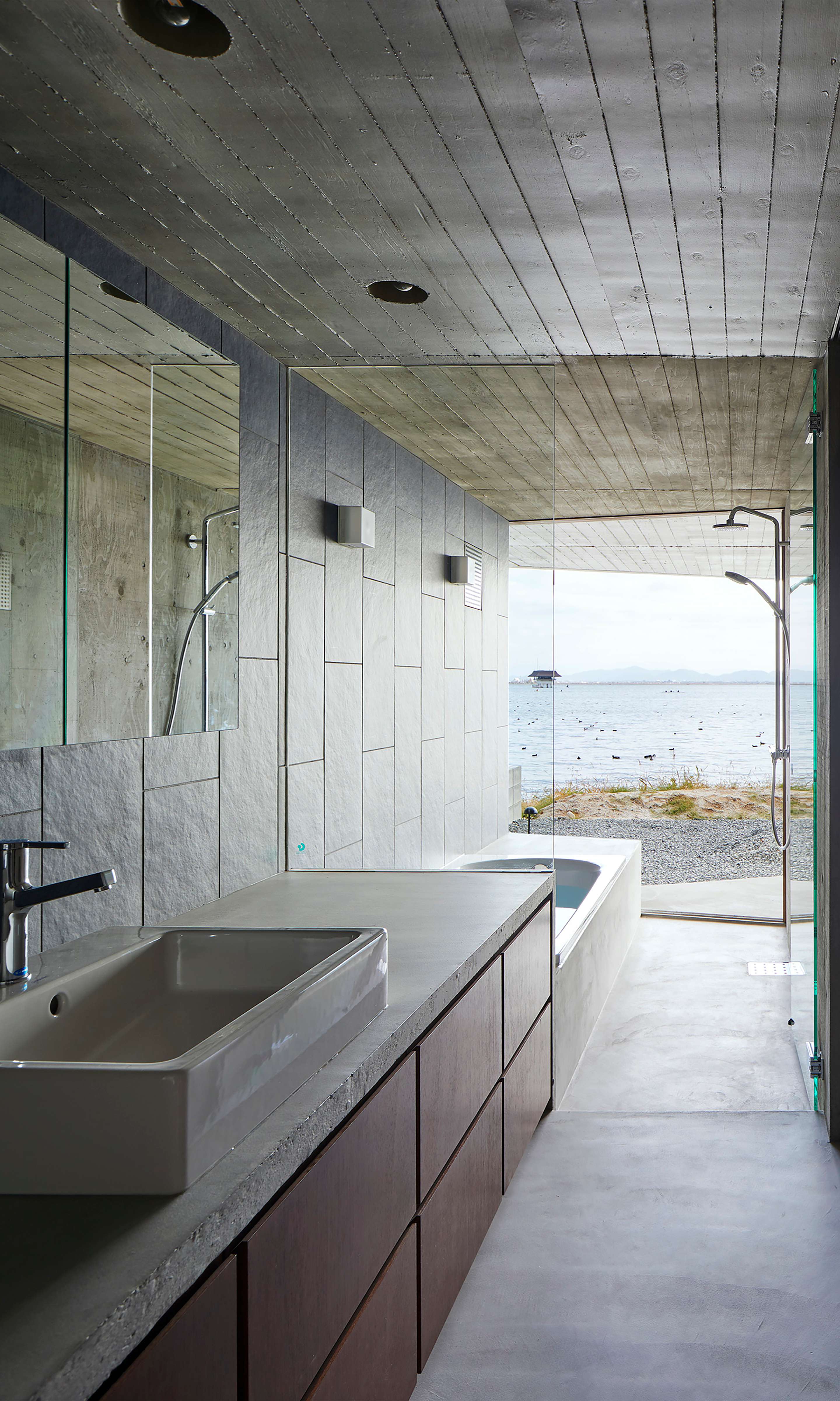 大津の家  Suppose Design-3