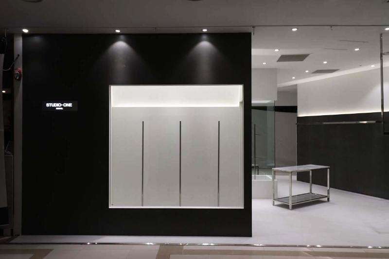 简约黑白风格 13 坪服装店设计-5