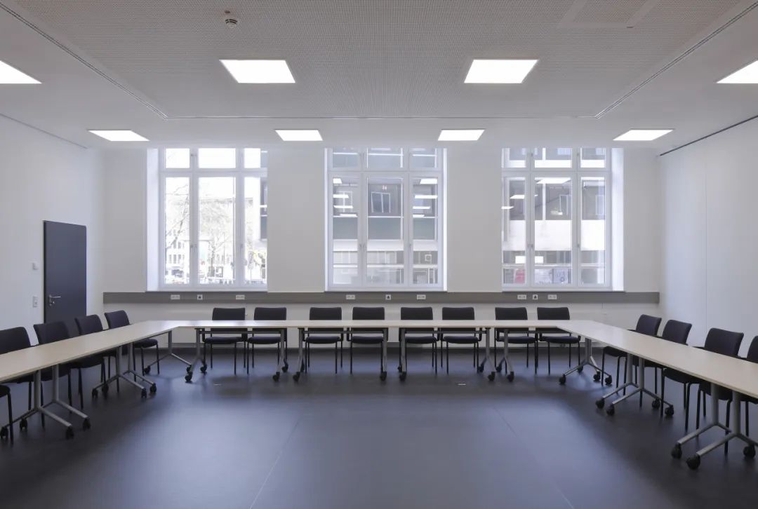 德国多特蒙德卫生局大楼-28