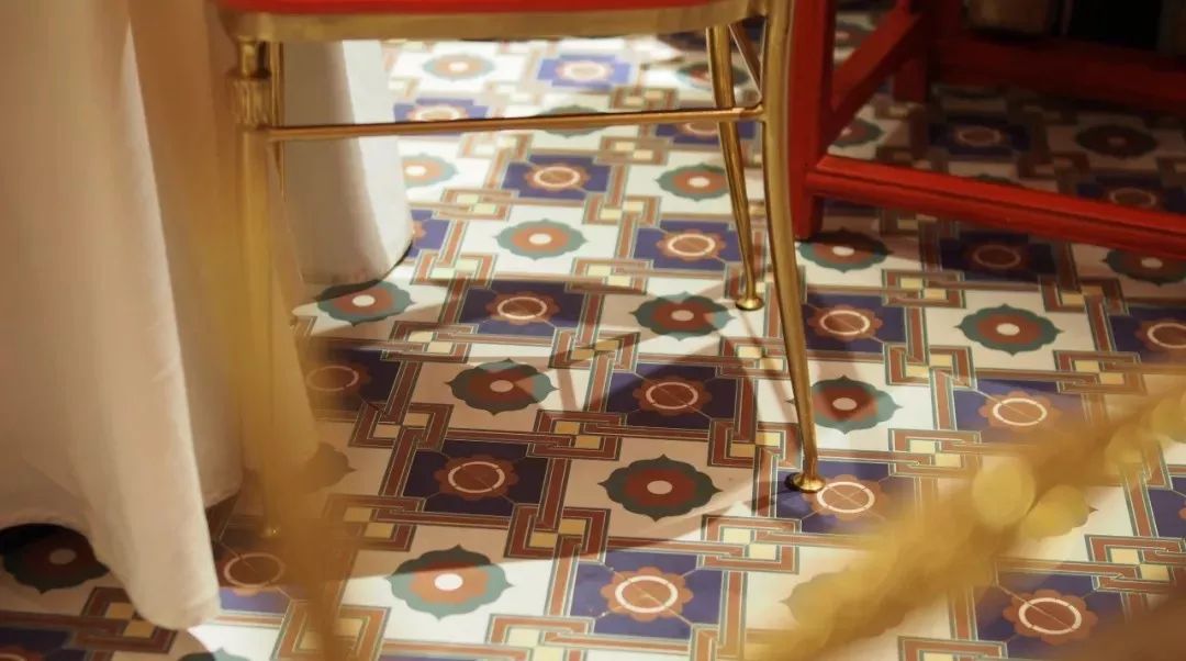 新国潮餐饮设计风靡上海,传统元素演绎现代美学-237