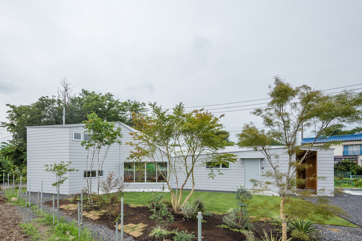 融合自然的日本 Aonashi 住宅-14