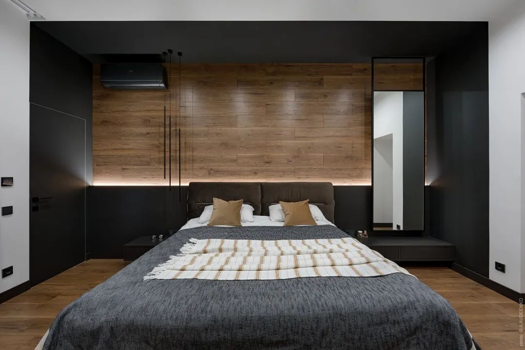 圆形通道串联生活空间,116㎡现代私宅魅力非凡-13