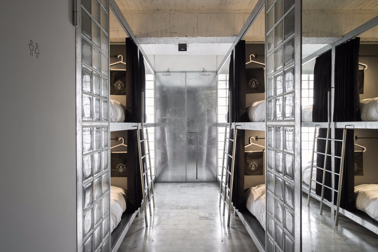 台南 HIIHUB 旅馆-3