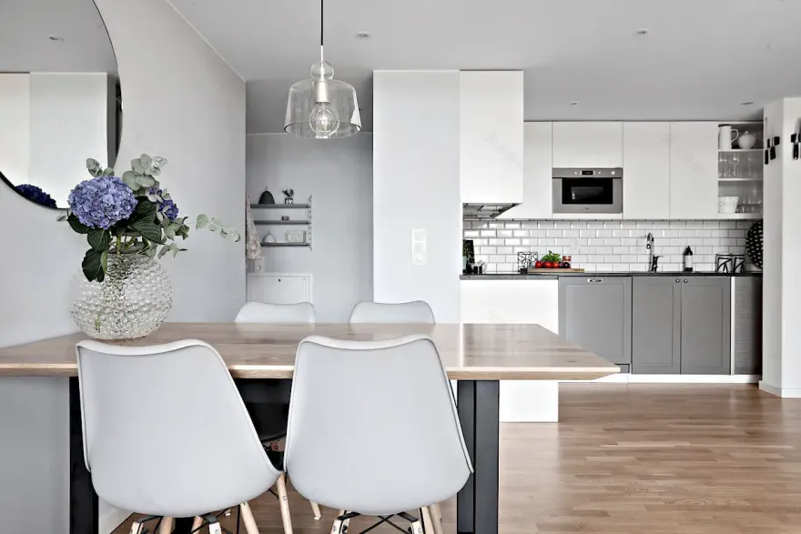 "瑞典工业建筑改造海景复式公寓"-9